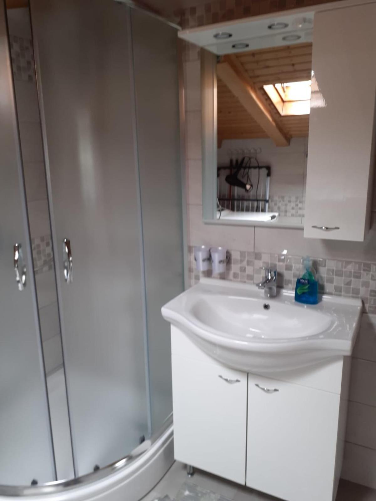 Apartmani Jozefina Омишаль Номер фото